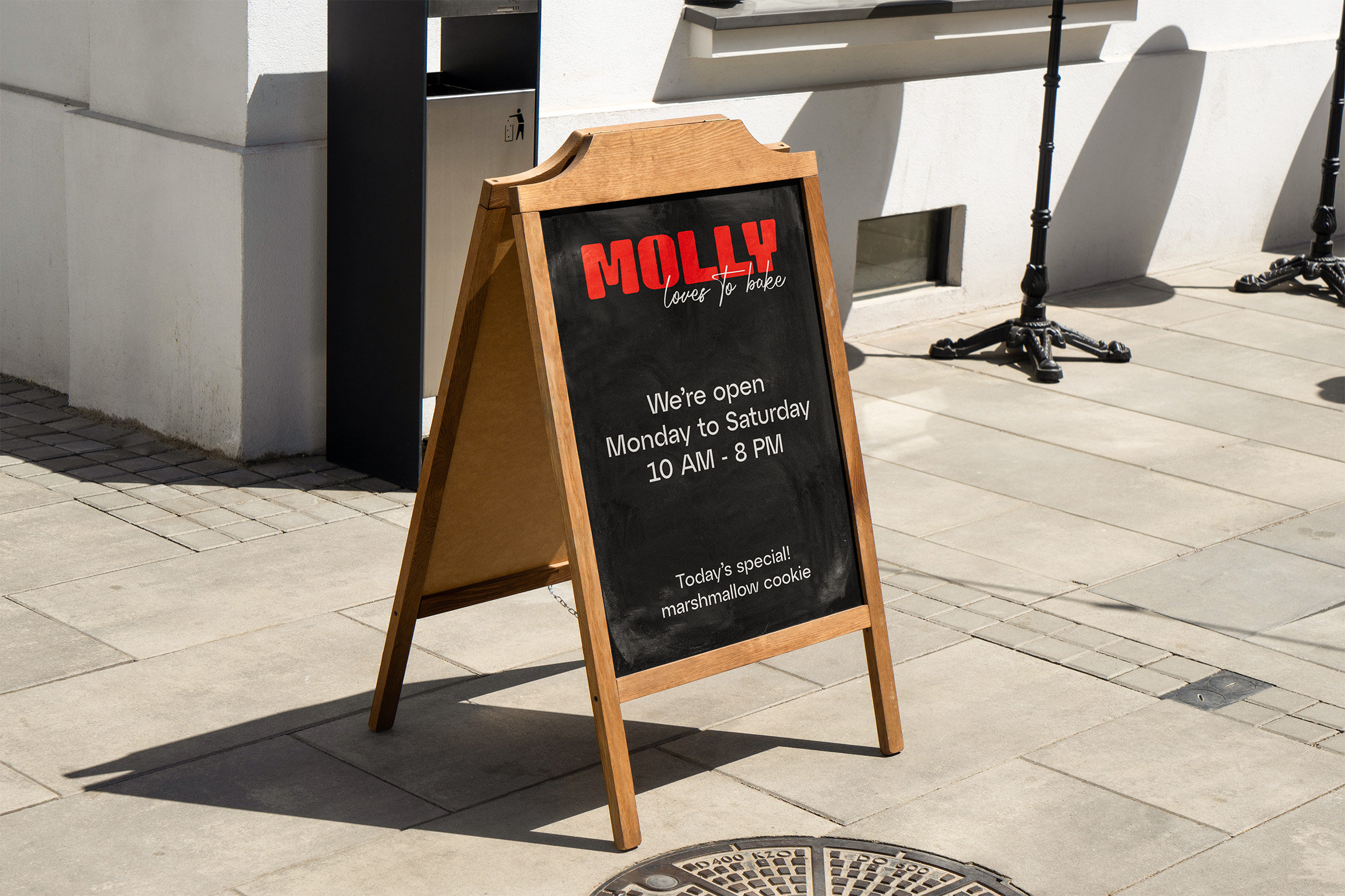 Molly loves to bake design